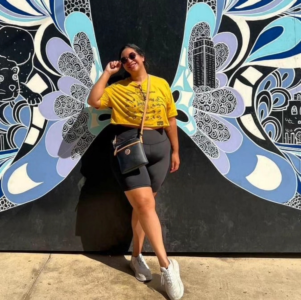 Meet your Posher, Lauren